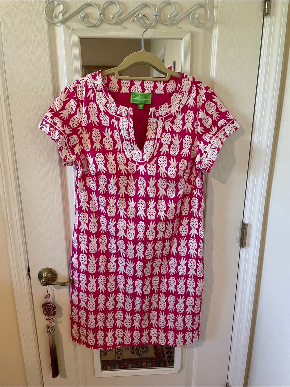 Pappagallo Pink and White Pineapple-Print knee length lined Shift Dress